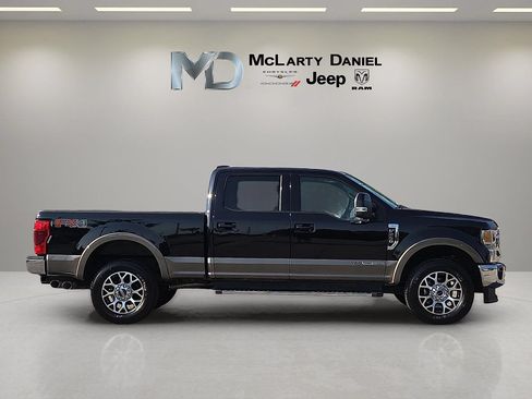 Used 2021 Ford F250 Lariat w/ Lariat Ultimate Package AWD/4WD image 6