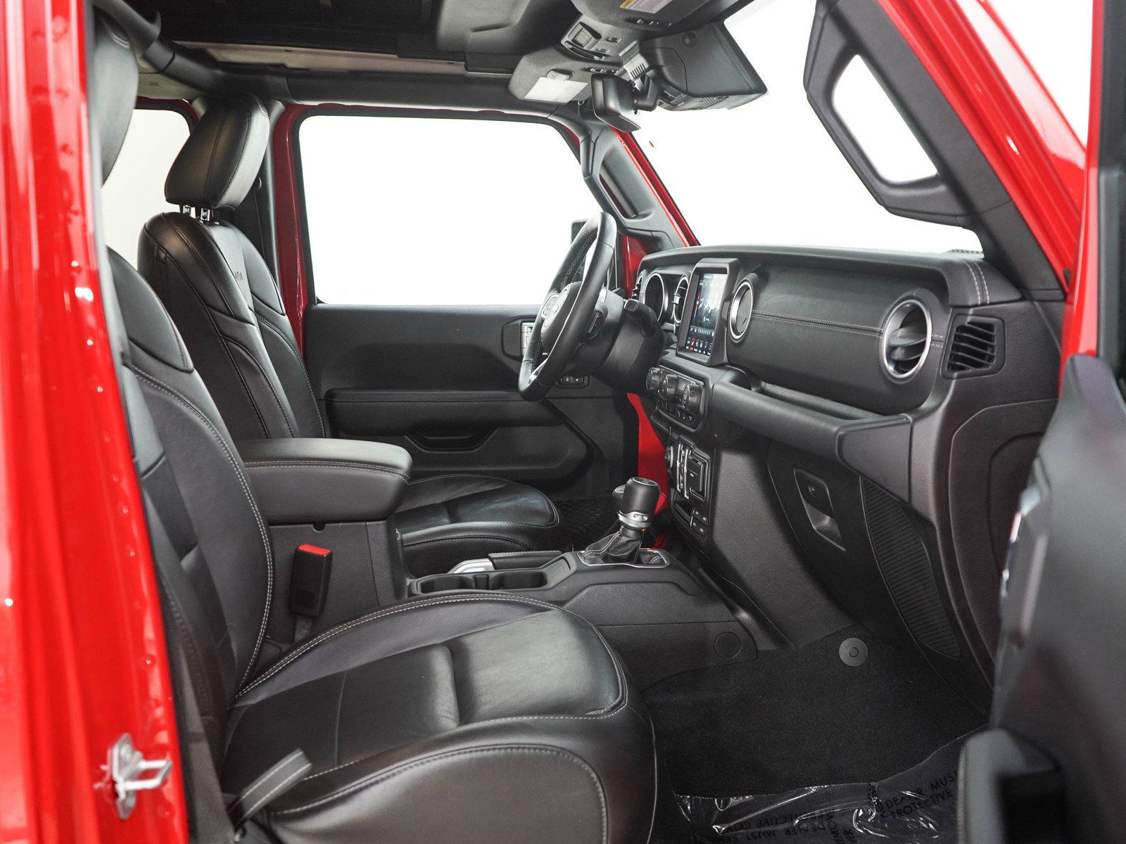 Used 2020 Jeep Wrangler Unlimited Sahara AWD/4WD image 11