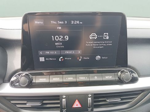 Used 2023 Kia Forte LXS w/ LXS Technology Package FWD image 19