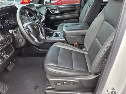 Certified 2024 Chevrolet Tahoe Z71 w/ Luxury Package AWD/4WD image 10
