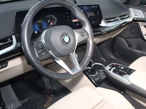Used 2025 BMW X1 xDrive28i w/ Convenience Package image 14