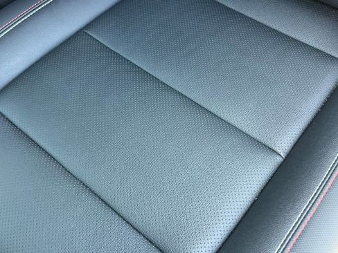 Used 2026 Chevrolet Traverse Z71 w/ LPO, Floor Liner Package AWD/4WD image 14