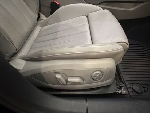 Used 2022 Audi A4 2.0T Premium Plus image 18