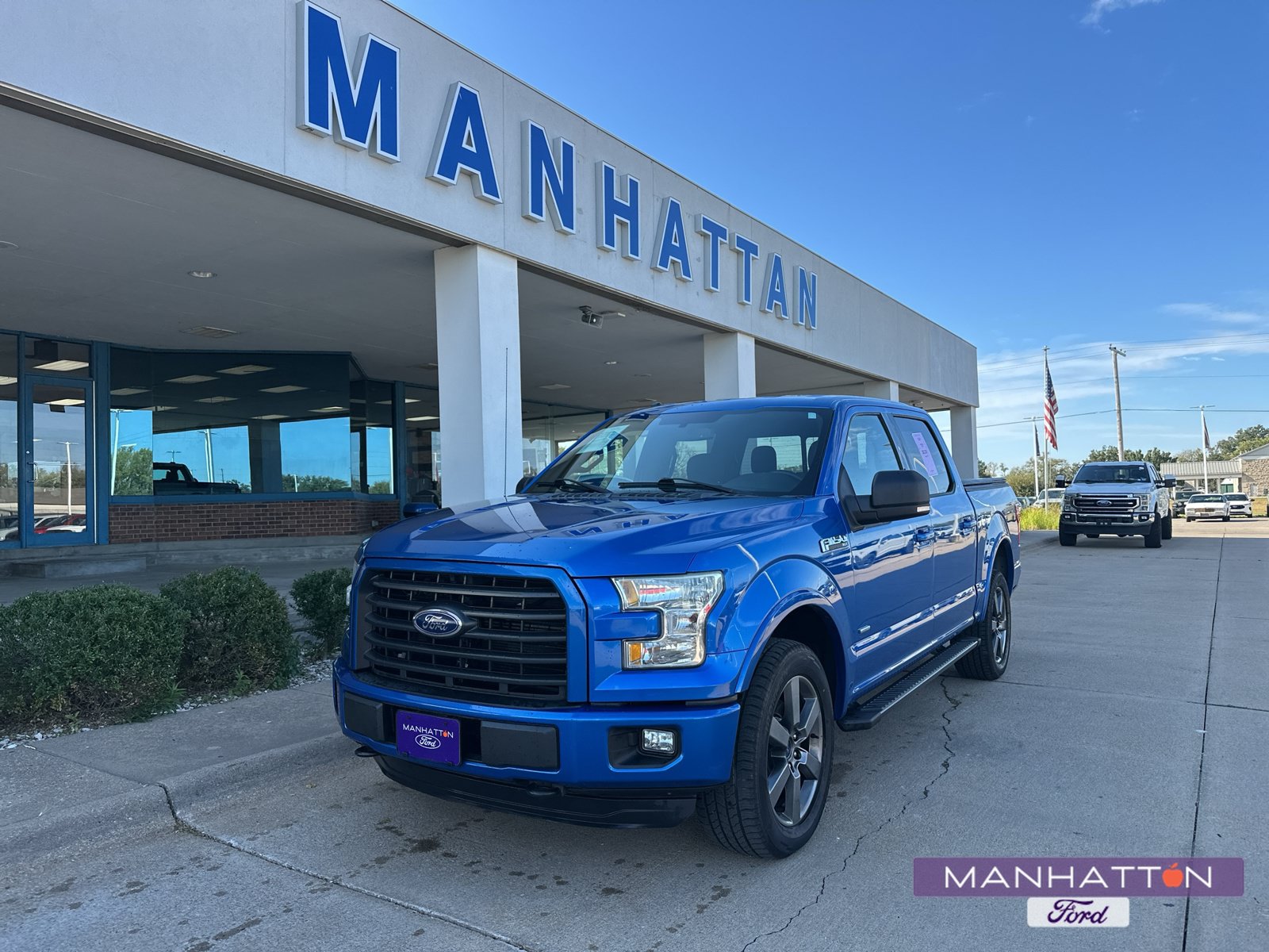 Used 2015 Ford F150 XLT w/ Equipment Group 302A Luxury AWD/4WD image 1