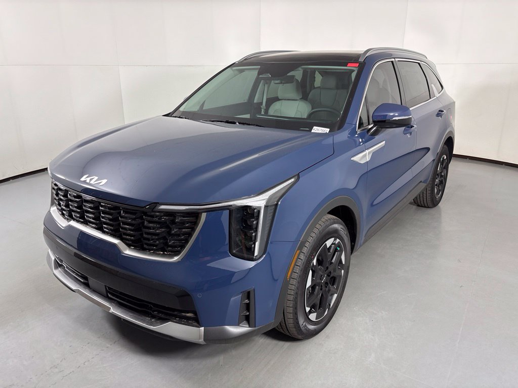 New 2026 Kia Sorento S w/ S Panoramic Sunroof Package FWD image 4