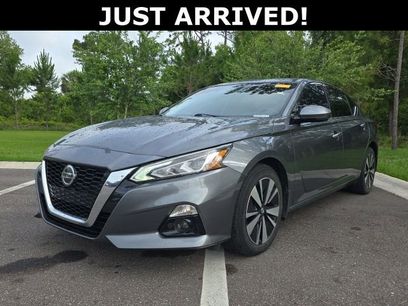 Used 2019 Nissan Altima 2.5 SV
