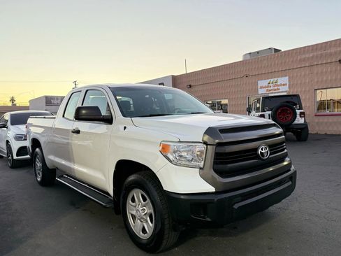 Used 2014 Toyota Tundra SR image 4