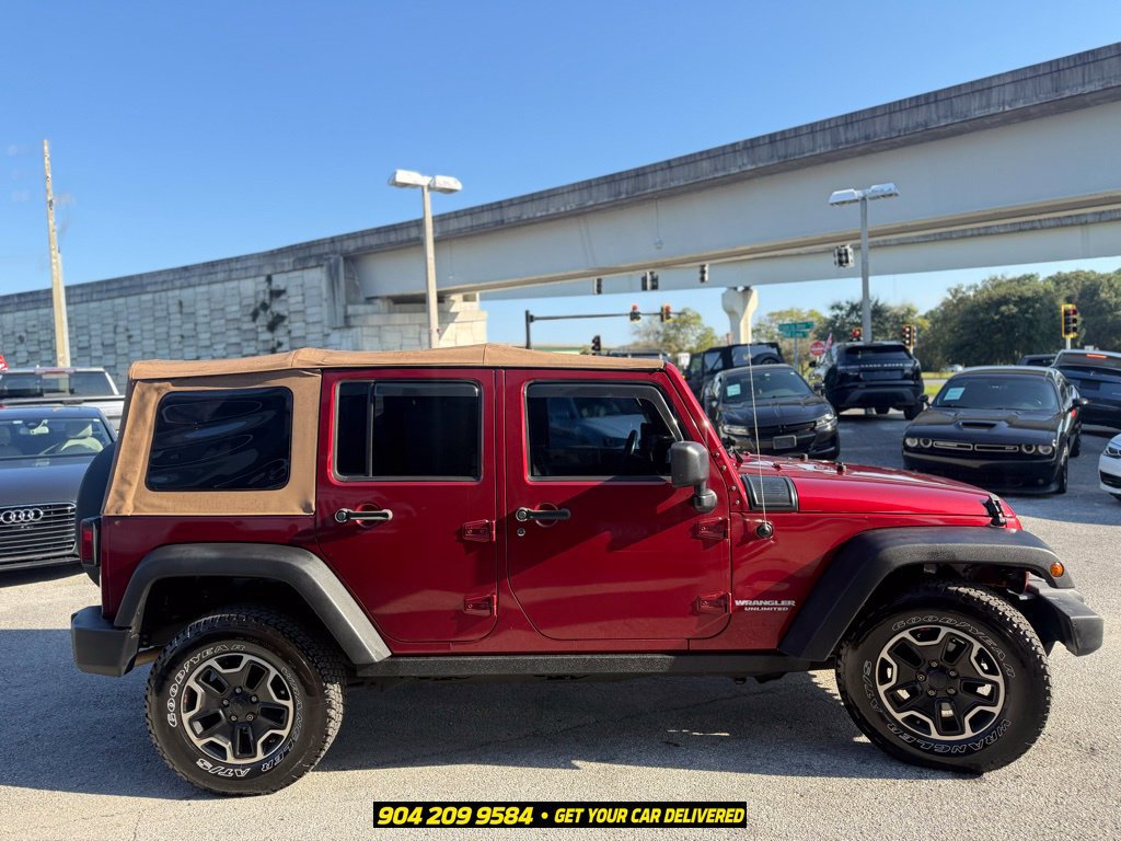 Used 2013 Jeep Wrangler Unlimited Rubicon w/ Connectivity Group AWD/4WD image 5