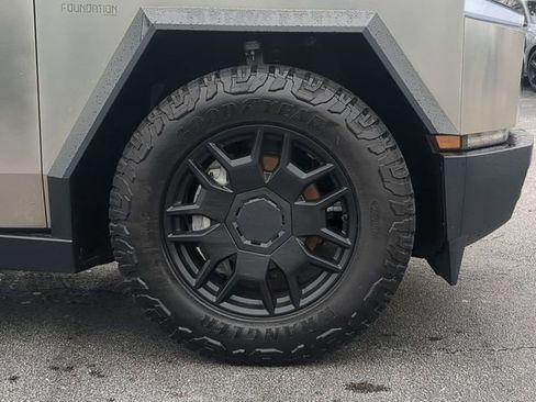 Used 2024 Tesla Cybertruck Cyberbeast image 10