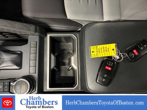 Used 2025 Toyota Tacoma TRD Sport AWD/4WD image 13