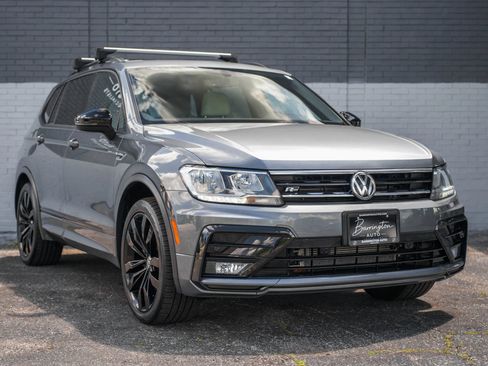 Used 2019 Volkswagen Tiguan S AWD/4WD image 3