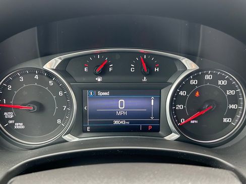 Used 2022 GMC Terrain SLE w/ Driver Convenience Package image 26