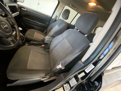 Used 2015 Jeep Compass Sport w/ Power Value Group image 11