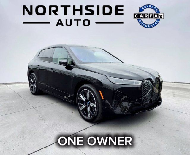 Used 2024 BMW iX xDrive50 w/ Premium Package AWD/4WD image 1