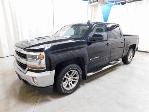 Used 2016 Chevrolet Silverado 1500 LT w/ All Star Edition image 19