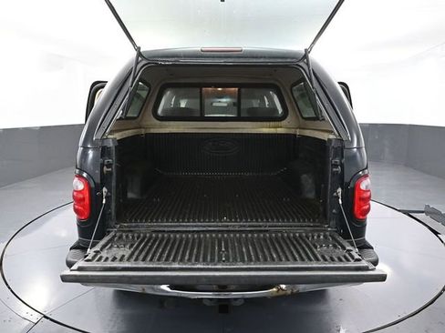 Used 2003 Ford F150 XLT image 35
