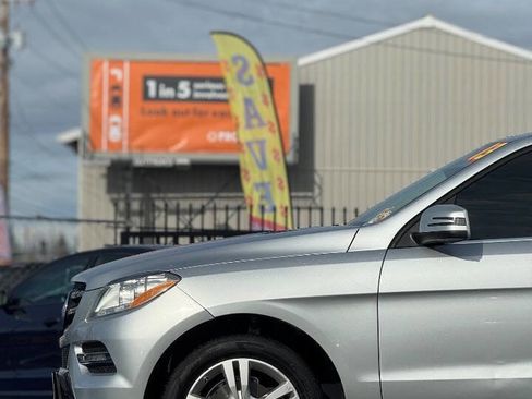 Used 2013 Mercedes-Benz ML 350 4MATIC image 16