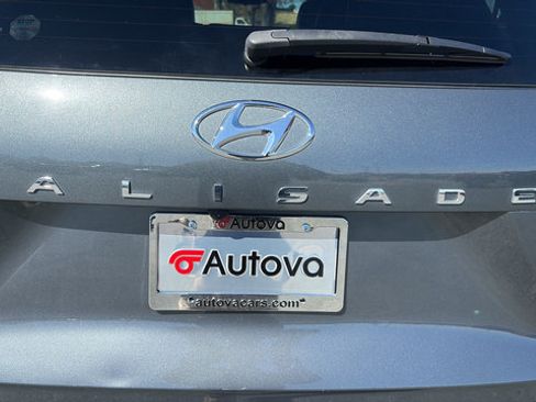 Used 2023 Hyundai Palisade Calligraphy w/ Cargo Package AWD/4WD image 13