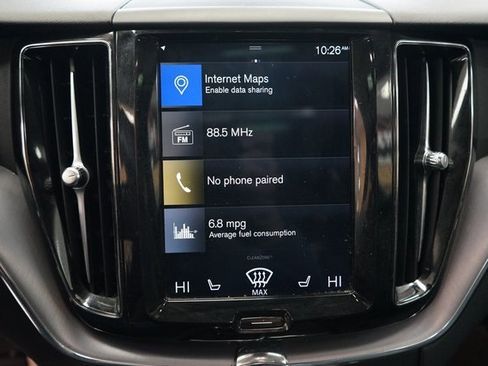 Used 2020 Volvo XC60 T5 Momentum image 35