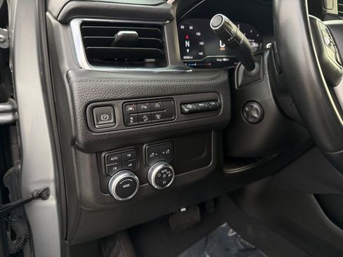 Used 2023 GMC Yukon Denali AWD/4WD image 14
