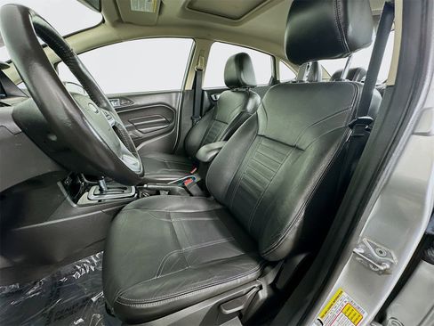 Used 2015 Ford Fiesta Titanium image 20