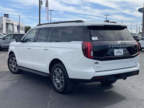 New 2025 Ford Expedition Max Active image 5