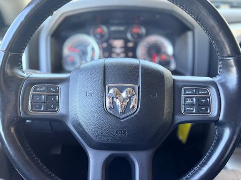 Used 2019 RAM 1500 Warlock AWD/4WD image 15