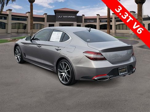 Used 2022 Genesis G70 3.3T image 6
