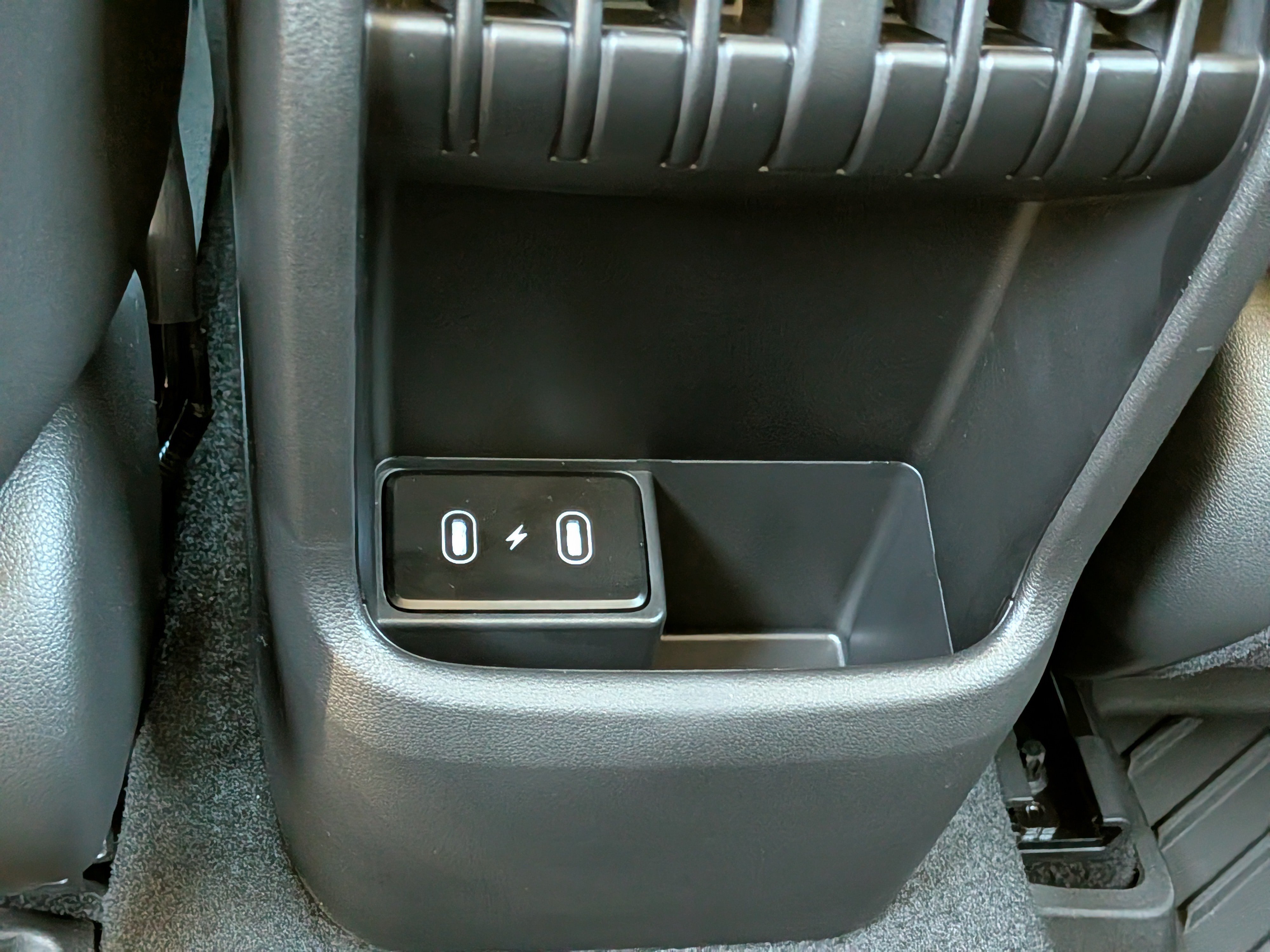Used 2026 Hyundai Kona SEL Premium FWD image 15