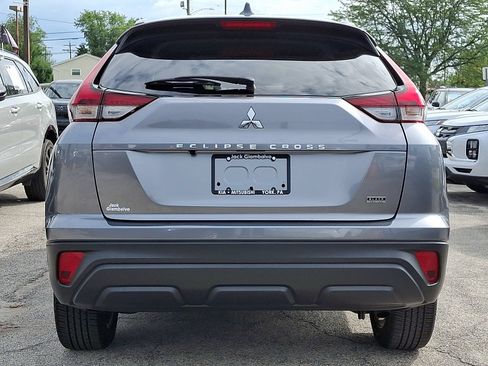 Used 2024 Mitsubishi Eclipse Cross AWD image 5