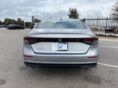 Used 2024 Honda Accord EX image 5