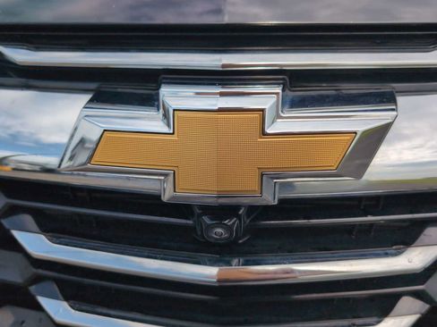 Used 2025 Chevrolet Equinox LT w/ Convenience Package II FWD image 30