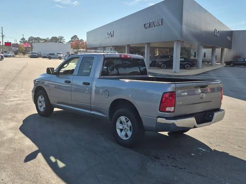 Used 2024 RAM 1500 Classic SLT image 6