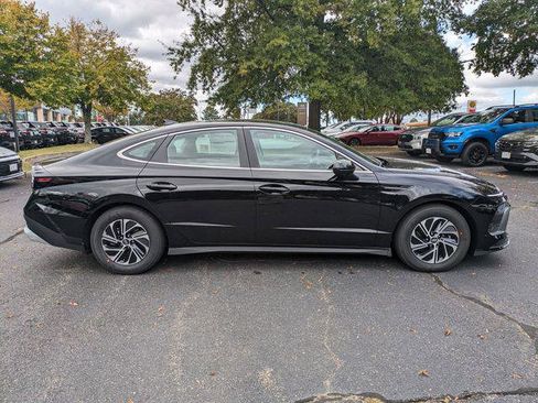 New 2026 Hyundai Sonata Blue image 3