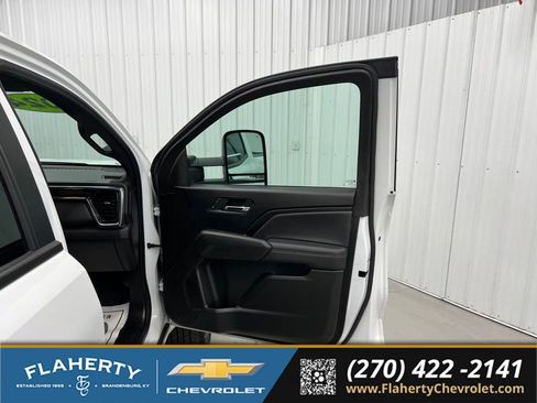 Used 2024 GMC Canyon Elevation AWD/4WD image 12