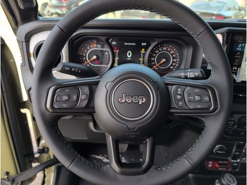 New 2026 Jeep Gladiator Willys image 24