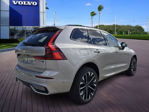 New 2026 Volvo XC60 B5 Ultra w/ Protection Package Premier image 7