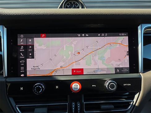 Used 2023 Porsche Macan S image 60