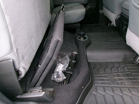 Used 2018 RAM 1500 Big Horn image 15