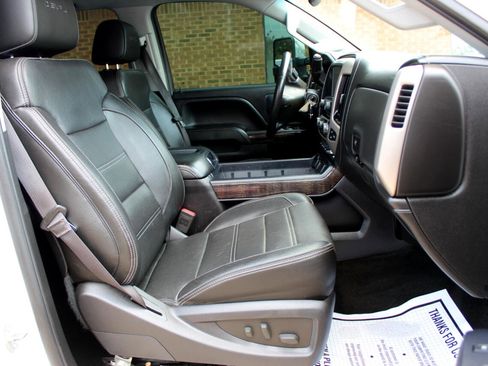 Used 2015 GMC Sierra 3500 Denali image 22