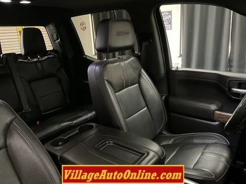 Used 2019 Chevrolet Silverado 1500 High Country w/ Technology Package AWD/4WD image 42