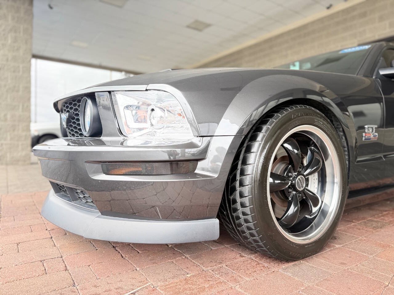 Used 2008 Ford Mustang GT Premium RWD image 36