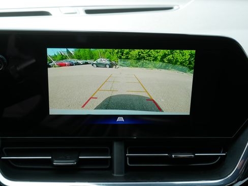 Used 2025 Chevrolet Trax RS w/ Driver Confidence Package FWD image 27