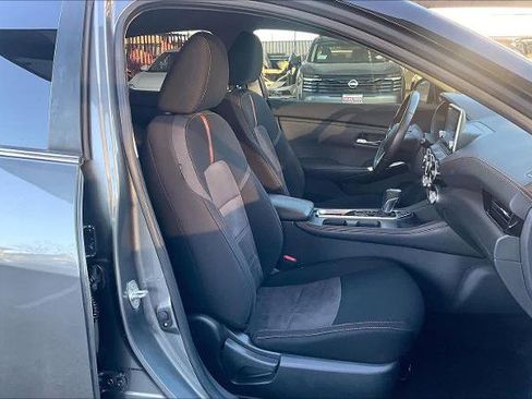 Certified 2022 Nissan Sentra SR image 8