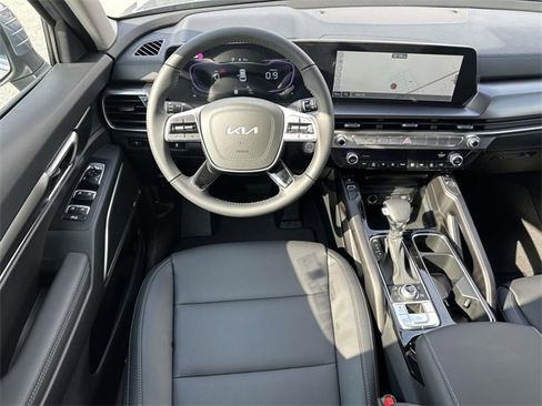 New 2025 Kia Telluride S image 20