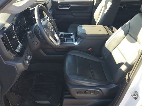 Used 2023 GMC Sierra 1500 SLT w/ SLT Premium Package image 5