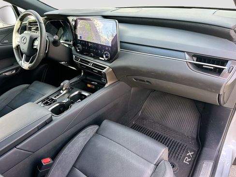 Used 2024 Lexus RX 350 FWD w/ Convenience Package image 36