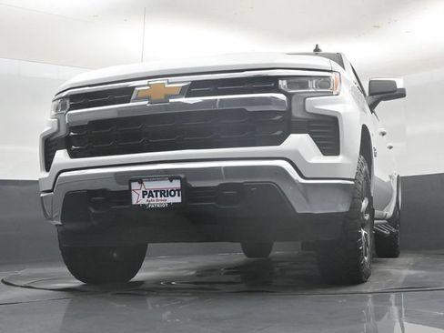 Used 2023 Chevrolet Silverado 1500 LT w/ Z71 Off-Road Package AWD/4WD image 54