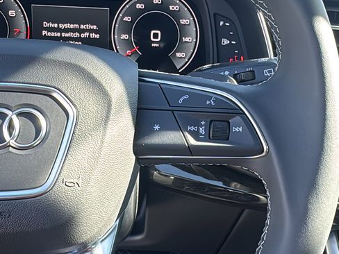 New 2026 Audi Q7 2.0T Premium image 24