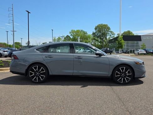 New 2026 Honda Accord Touring image 2